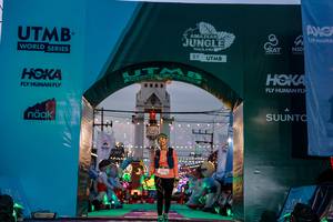 BIB: 
                            <button type="button" onclick="openModal(24863300)" class="btn btn-primary btn-sm float-right btn-popup" data-toggle="modal" data-target=".modal-high-quality">
                        <i class="fas fa-shopping-cart"></i> Add to Cart
                    </button>
                                            <button type="button" onclick="isThisMe(24863300, true)" class="btn btn-success btn-sm float-right btn-popup btn-isme hidden" data-toggle="tooltip" data-placement="bottom" title="นี่คือรูปของคุณใช่ไหม คลิกที่นี่เพื่อเอาเข้าอัลบั้ม">
                        <i class="fas fa-plus"></i> Add to album
                    </button>
                    <button type="button" onclick="isThisMe(24863300, false)" class="btn btn-warning btn-sm float-right btn-popup btn-isnotme hidden">
                        <i class="fas fa-ban"></i> Remove from album
                    </button>